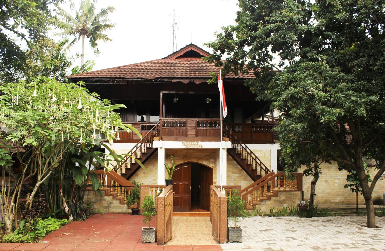 Reddoorz Hostel @ Dago 2 Бандунг Экстерьер фото